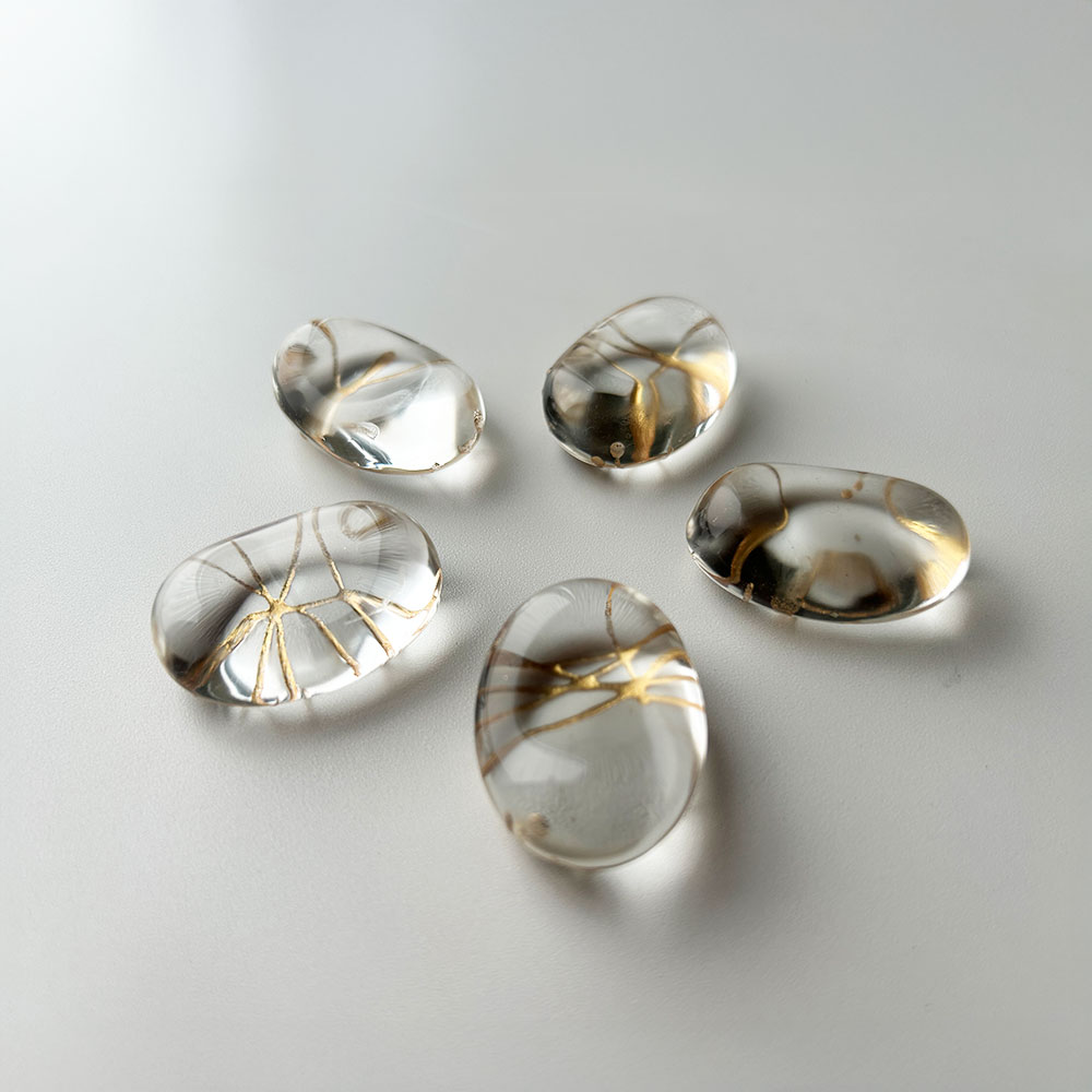 【工場直送わけあり品50%OFF】金の箸置き　銀の箸置き　豆ガラス金糸【区分D　251218-24】