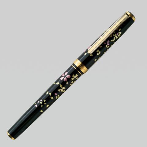 金沢箔万年筆　桜吹雪〈中字〉 | プレゼント 実用的 長寿祝い