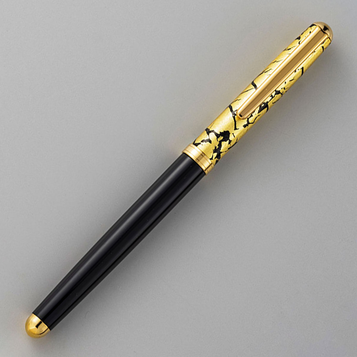 箔一　金箔　ボールペン　黒　箱入り 箔一 hakuichi 金箔 金沢箔 金沢 工芸品 クラック ボールペン ブラック