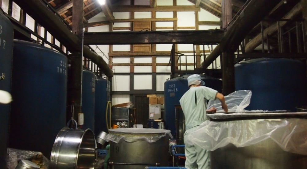 日本独特の酒器、ぐい呑みについて。