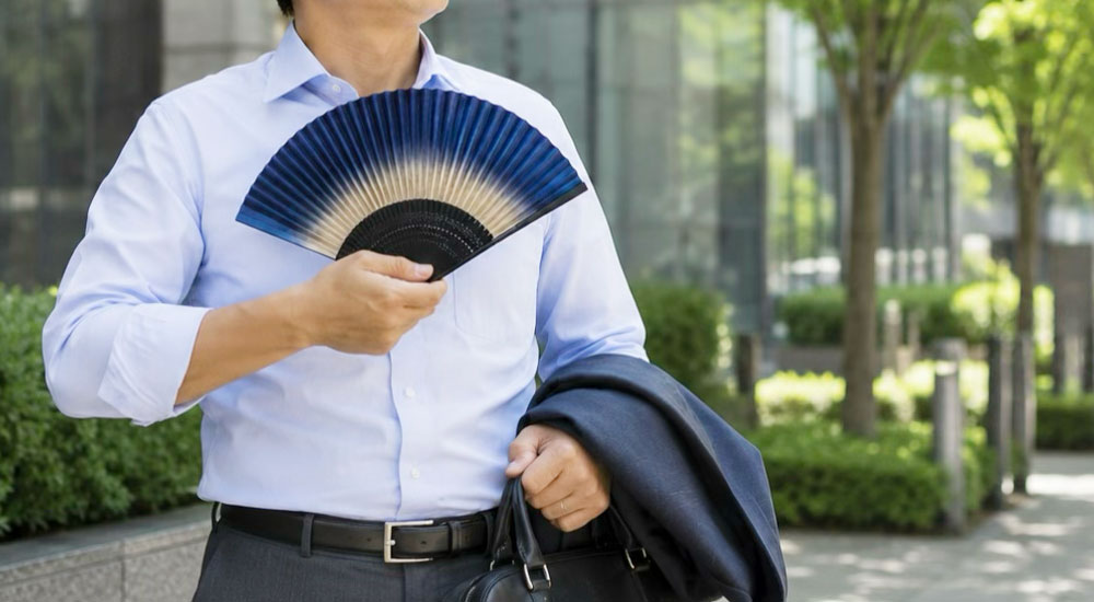 扇子のビジネス使用イメージ
