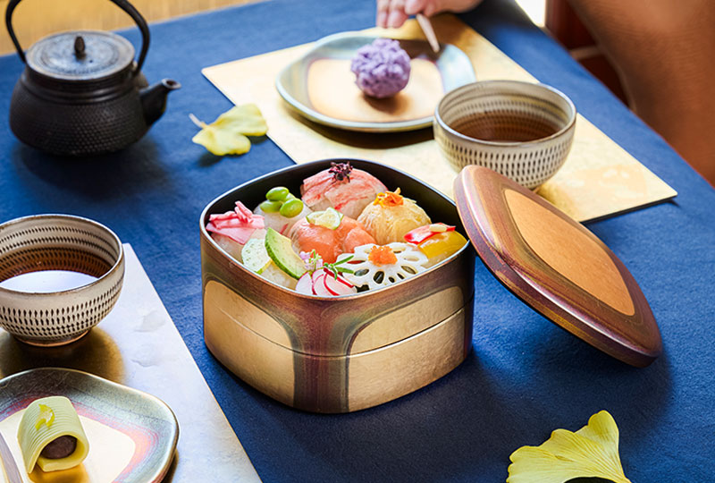 秋の味覚を彩る、伝統的なおもてなし